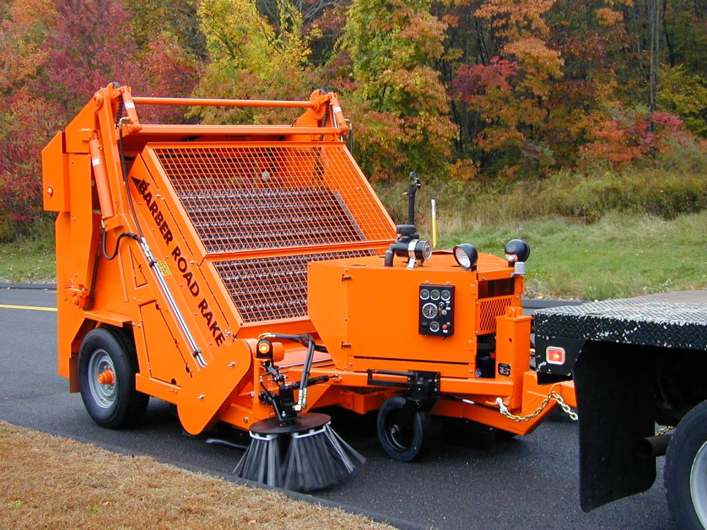 ROAD RAKE Roadside Debris Collection